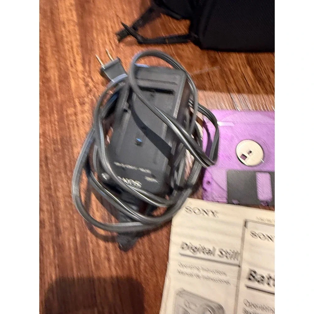 Sony Digital Mavica MVC-FD71 Camera Floppy Disk Camera‎ Accessories Case